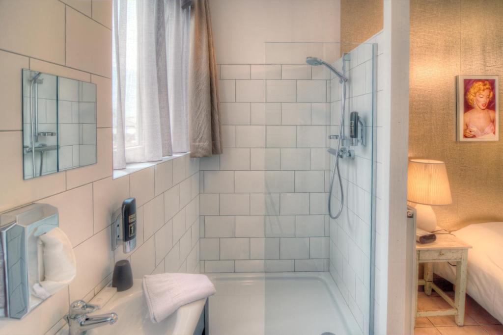 Hotel Urban Dreams